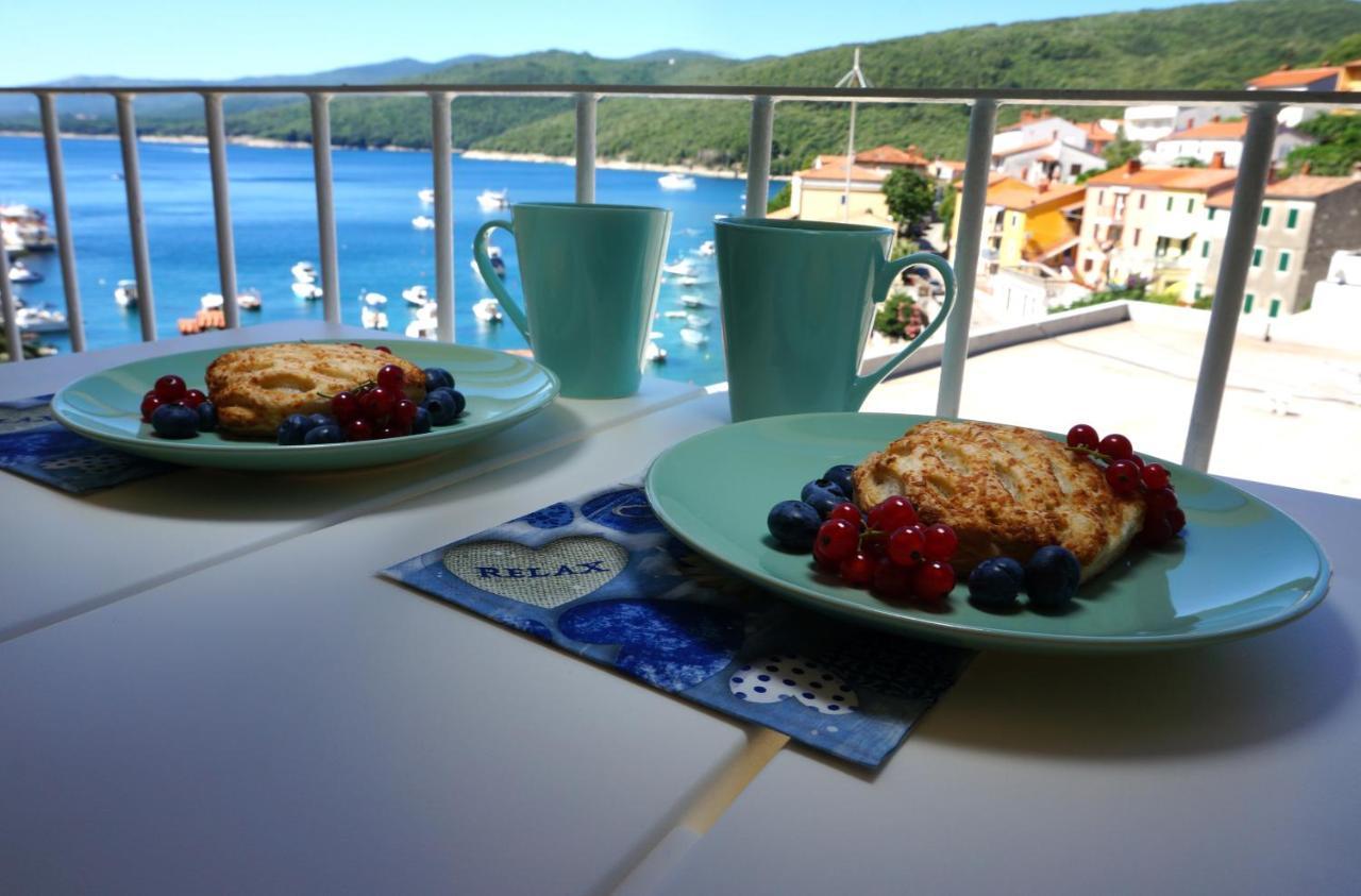 Studio Apartment Michelle - Intermezzo With Sea View Rabac Εξωτερικό φωτογραφία