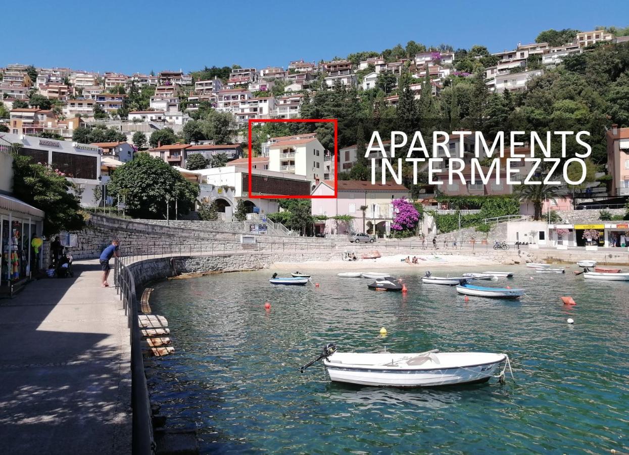 Studio Apartment Michelle - Intermezzo With Sea View Rabac Εξωτερικό φωτογραφία