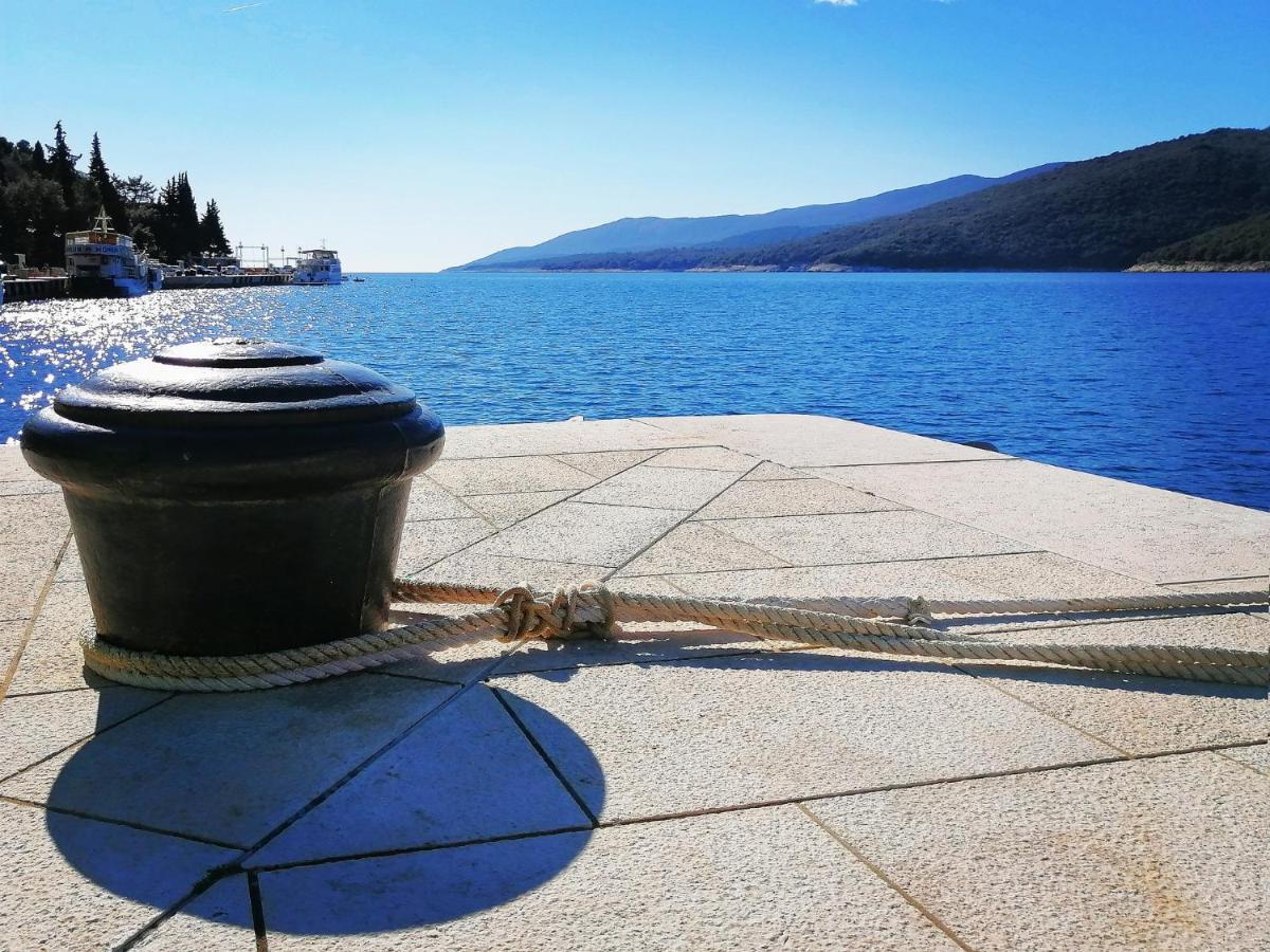 Studio Apartment Michelle - Intermezzo With Sea View Rabac Εξωτερικό φωτογραφία