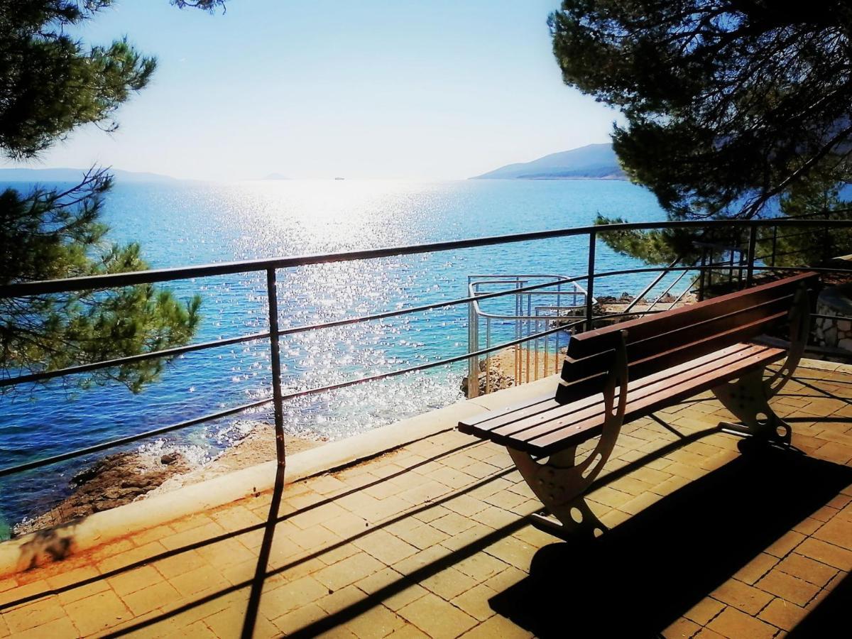 Studio Apartment Michelle - Intermezzo With Sea View Rabac Εξωτερικό φωτογραφία